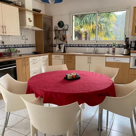**** 5 Chambres Avec Piscine Chauffee Villa